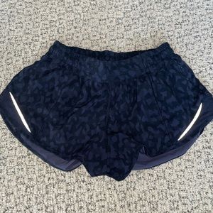 LULULEMON CAMO SHORTS